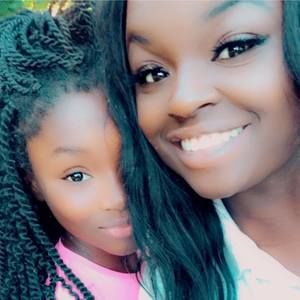 Meet your Posher, Jenny